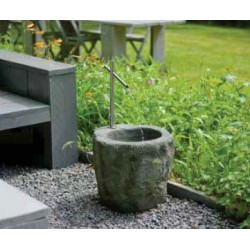 SACRAMENTO - fontaine en pierre et acier