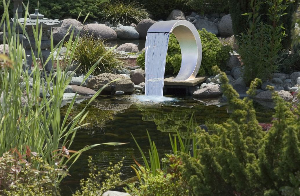 Fontaine pour bassin extérieur Le Monde Du Bassin